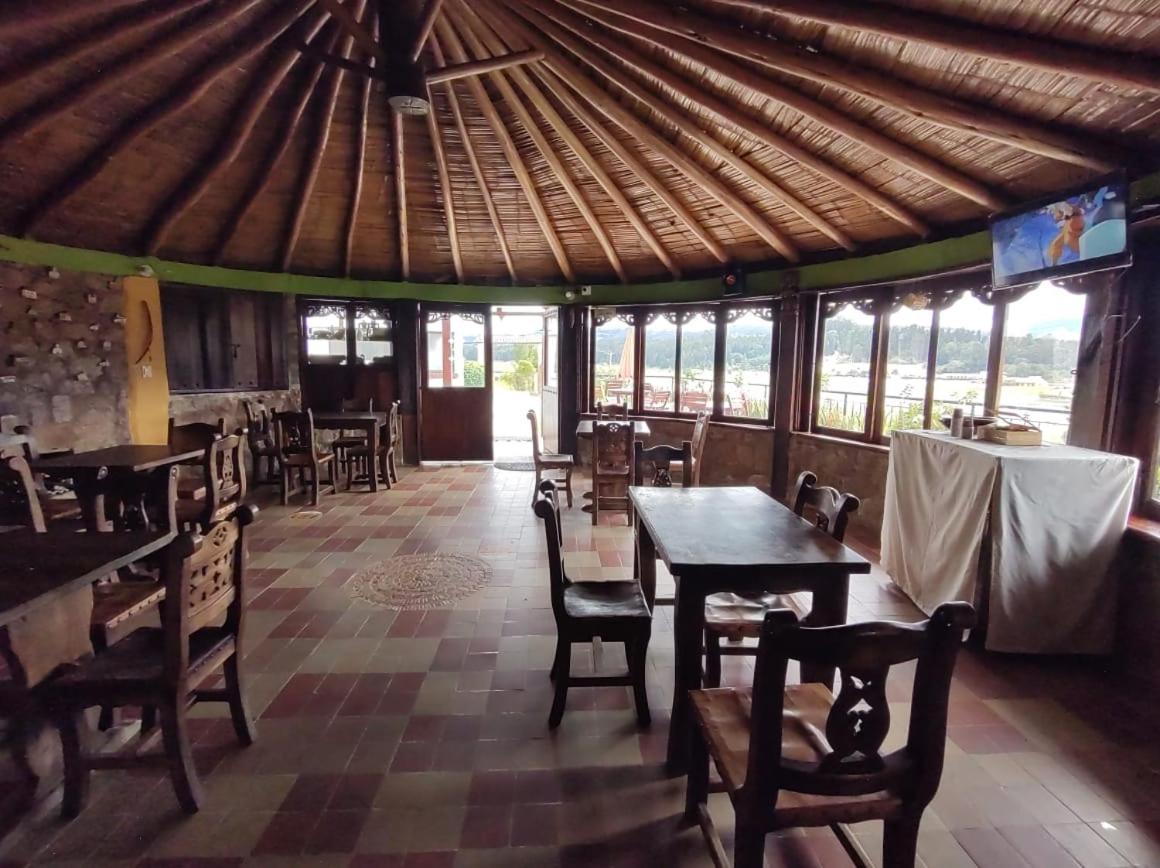 Hotel Cabanas San Cayetano Paipa Exterior photo