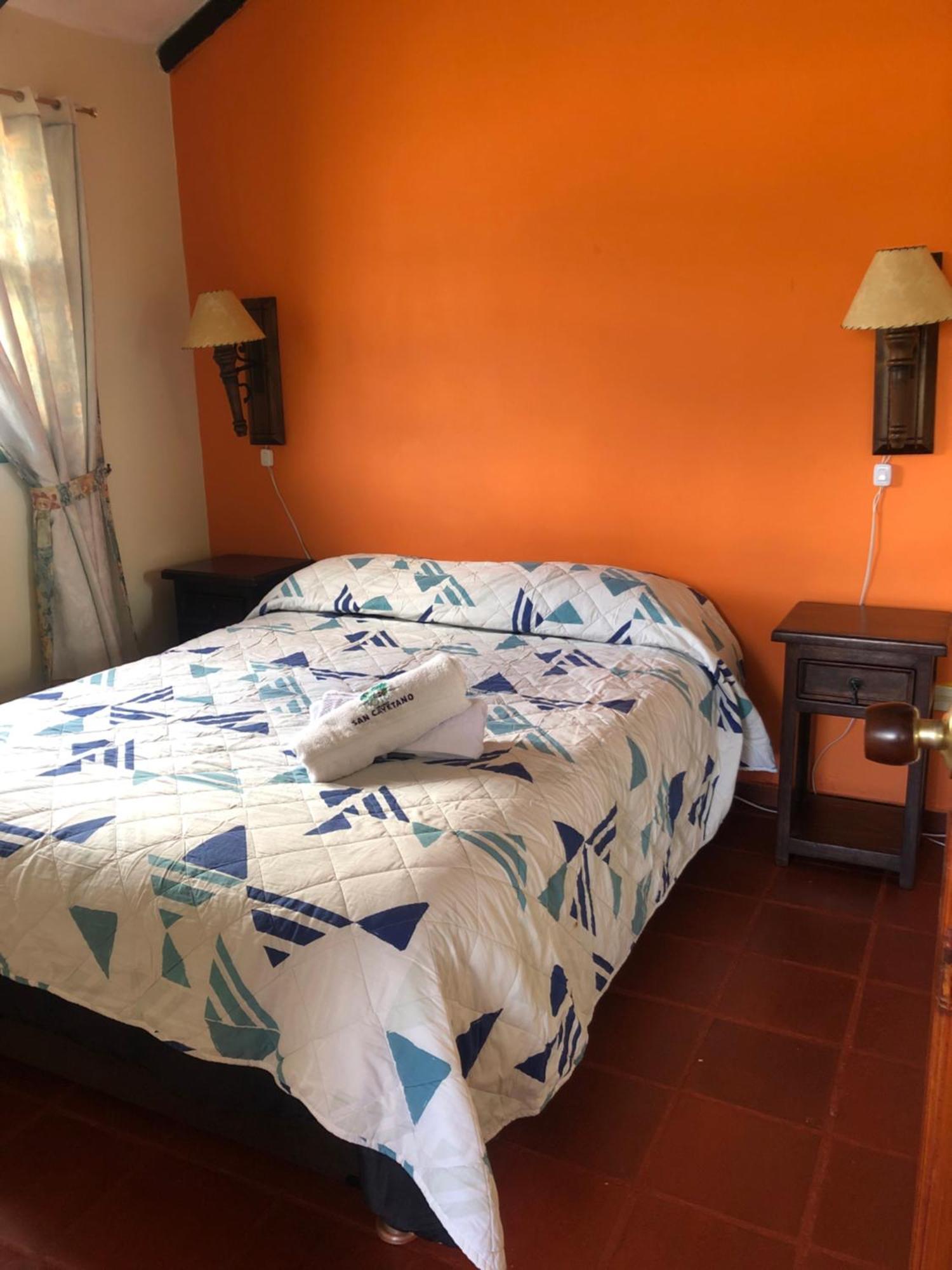 Hotel Cabanas San Cayetano Paipa Exterior photo